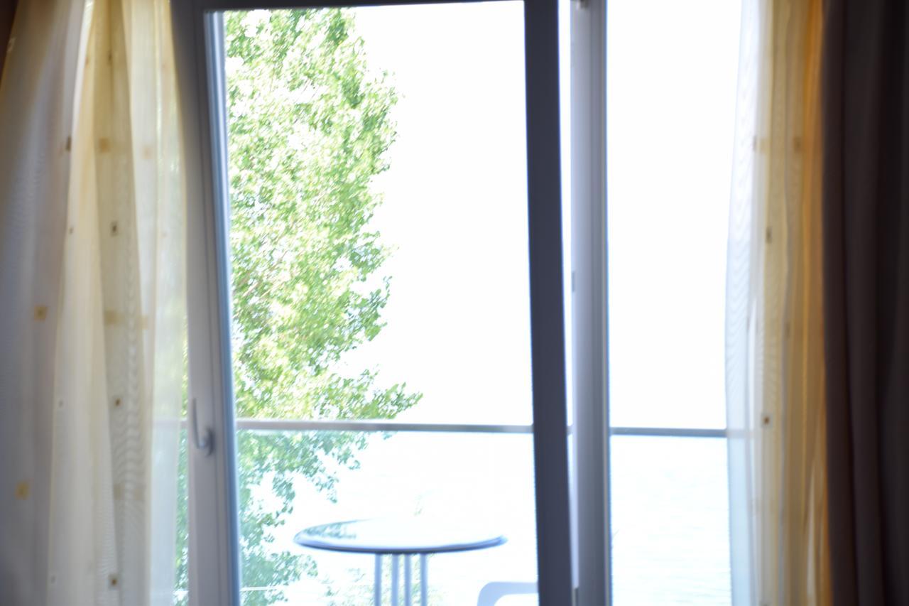 Hotel Pogradeci 2 Tushemisht エクステリア 写真
